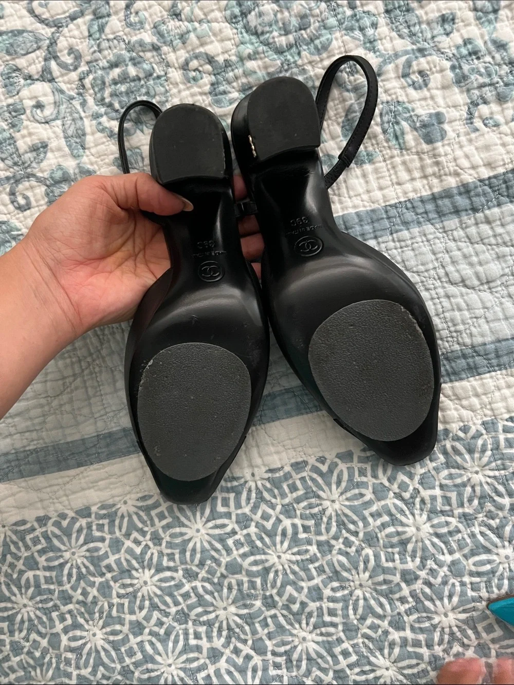 CHANEL Black Pointed Slingback Mules